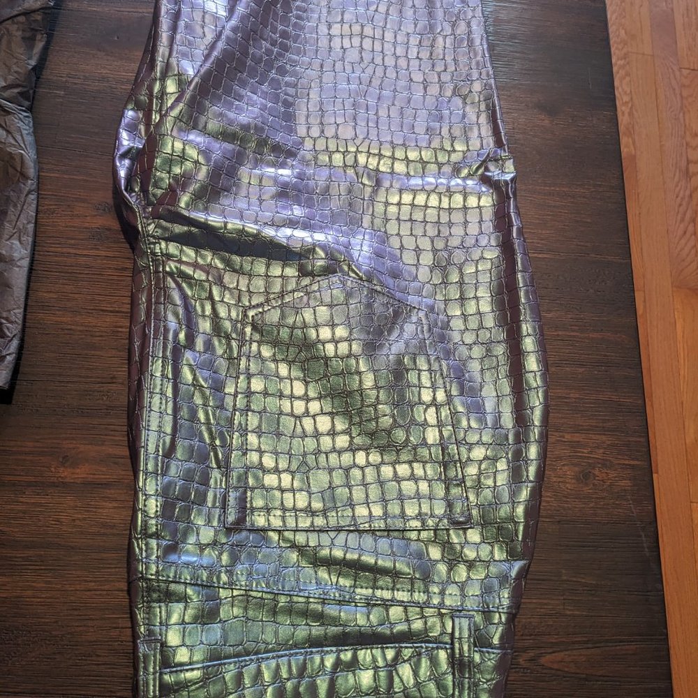 AFRM Heston Straight Leg Pant - Mermaid Iridescent - Picture 3 of 6